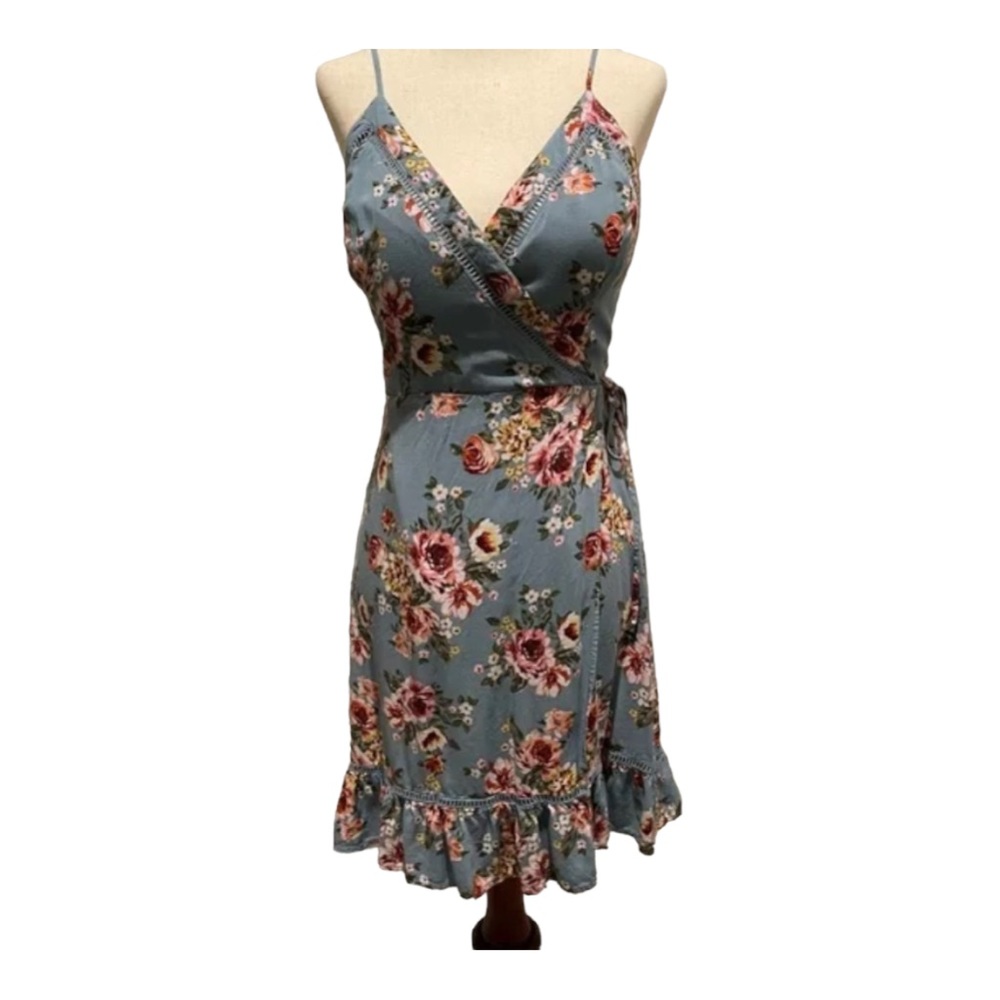 B.O.G. Collective beautiful Blue floral dress